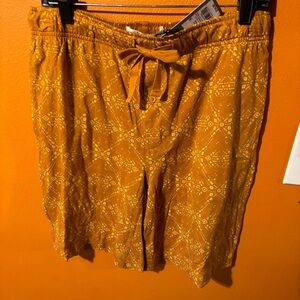 Goodfellow & Co. Rust Medium Shorts NWT